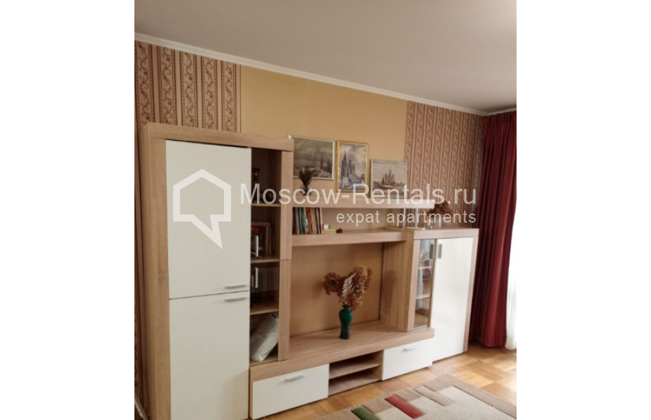 Photo #2 2-room (1 BR) apartment for <a href="http://moscow-rentals.ru/en/articles/long-term-rent" target="_blank">a long-term</a> rent
 in Russia, Moscow, Kondratyuka str, 9К2С2