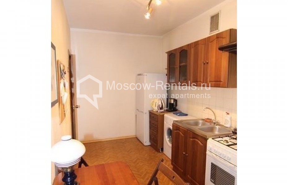 Photo #8 3-room (2 BR) apartment for <a href="http://moscow-rentals.ru/en/articles/long-term-rent" target="_blank">a long-term</a> rent
 in Russia, Moscow, Bolshaya Bronnaya str., 9
