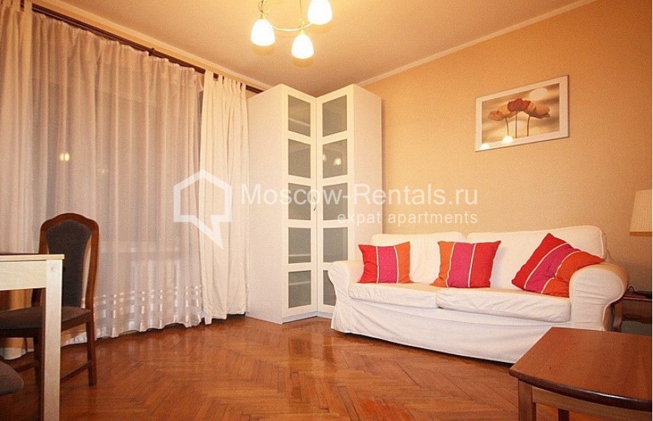 Photo #2 3-room (2 BR) apartment for <a href="http://moscow-rentals.ru/en/articles/long-term-rent" target="_blank">a long-term</a> rent
 in Russia, Moscow, Bolshaya Bronnaya str., 9