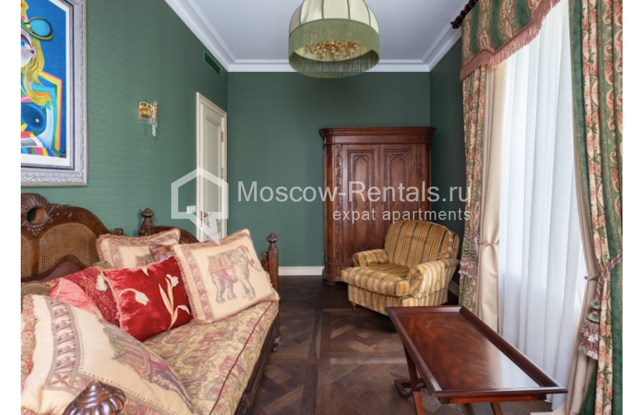 Photo #9 5-room (4 BR) apartment for <a href="http://moscow-rentals.ru/en/articles/long-term-rent" target="_blank">a long-term</a> rent
 in Russia, Moscow, Petrovskyi lane, 5с9