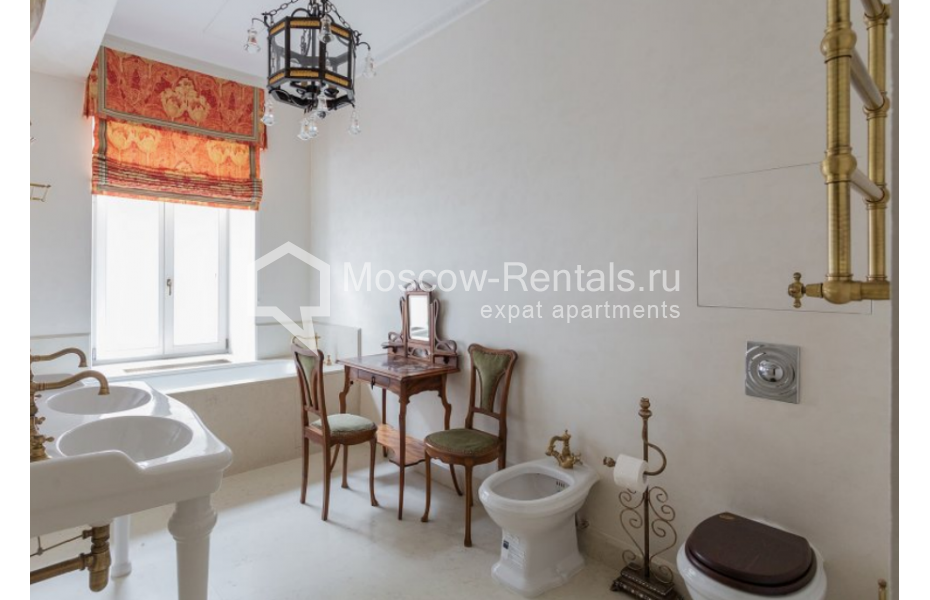 Photo #12 5-room (4 BR) apartment for <a href="http://moscow-rentals.ru/en/articles/long-term-rent" target="_blank">a long-term</a> rent
 in Russia, Moscow, Petrovskyi lane, 5с9