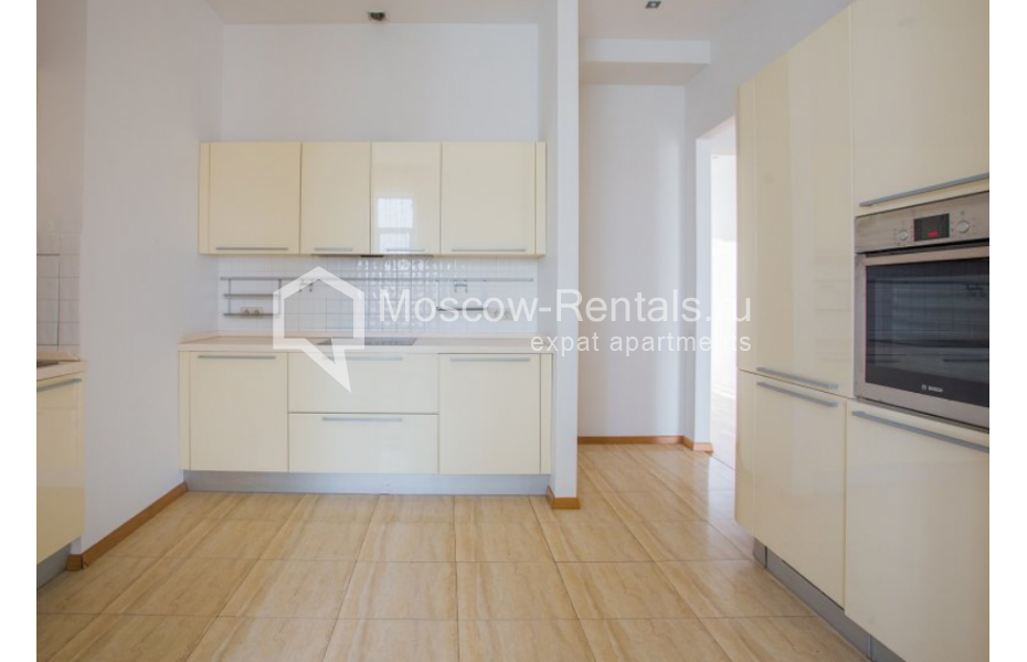 Фото №4 6-комн. кв. в аренду на длительный срок в Россия, Москва, 1-й Спасоналивковский пер, 18с2