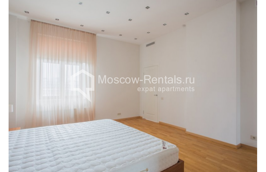 Фото №6 6-комн. кв. в аренду на длительный срок в Россия, Москва, 1-й Спасоналивковский пер, 18с2