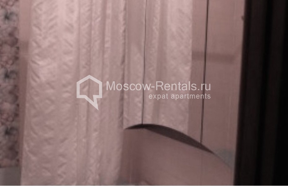 Photo #4 3-room (2 BR) apartment for <a href="http://moscow-rentals.ru/en/articles/long-term-rent" target="_blank">a long-term</a> rent
 in Russia, Moscow, Maly Palashesky lane, 2/8