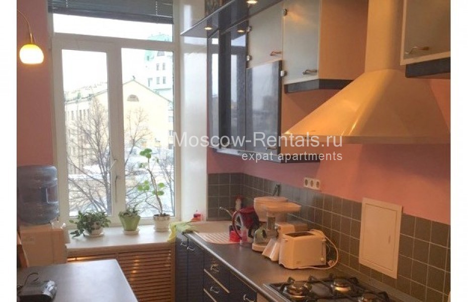 Photo #1 3-room (2 BR) apartment for <a href="http://moscow-rentals.ru/en/articles/long-term-rent" target="_blank">a long-term</a> rent
 in Russia, Moscow, Povarskaya str, 29/36С1