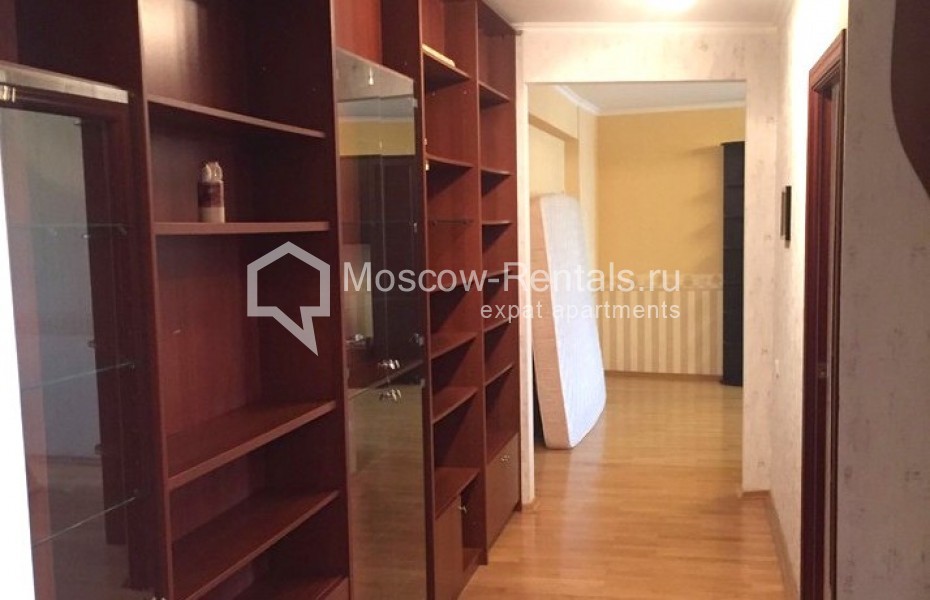 Photo #3 3-room (2 BR) apartment for <a href="http://moscow-rentals.ru/en/articles/long-term-rent" target="_blank">a long-term</a> rent
 in Russia, Moscow, Volkov lane, 21