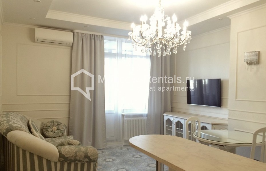Photo #1 2-room (1 BR) apartment for <a href="http://moscow-rentals.ru/en/articles/long-term-rent" target="_blank">a long-term</a> rent
 in Russia, Moscow, Shabolovskaya str, 23 bld 2