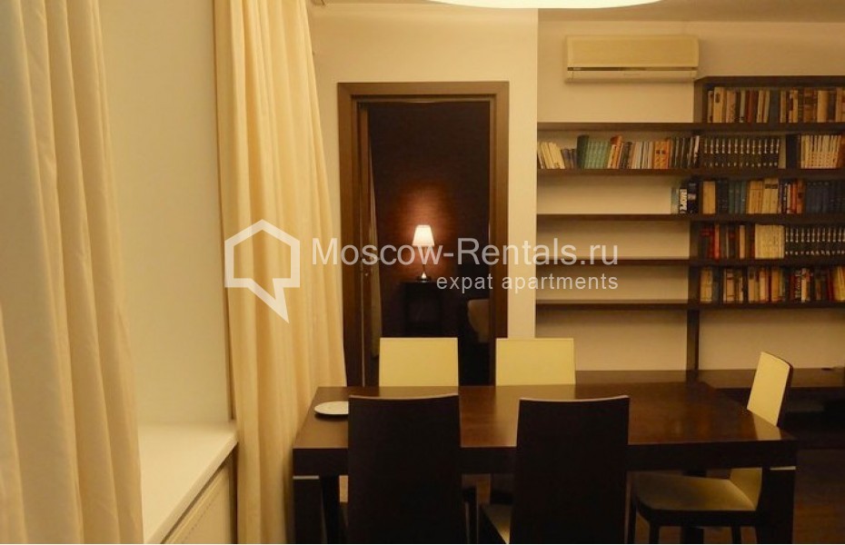 Photo #4 2-room (1 BR) apartment for <a href="http://moscow-rentals.ru/en/articles/long-term-rent" target="_blank">a long-term</a> rent
 in Russia, Moscow, 2nd  Frunzenskaya str, 10
