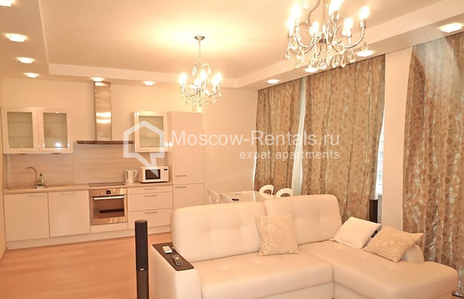 Photo #2 2-room (1 BR) apartment for <a href="http://moscow-rentals.ru/en/articles/long-term-rent" target="_blank">a long-term</a> rent
 in Russia, Moscow, Shabolovka str, 23 bld 4