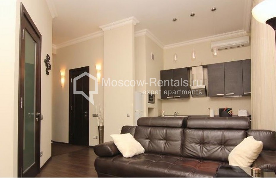 Photo #2 2-room (1 BR) apartment for <a href="http://moscow-rentals.ru/en/articles/long-term-rent" target="_blank">a long-term</a> rent
 in Russia, Moscow, Ostojenka str, 40/1