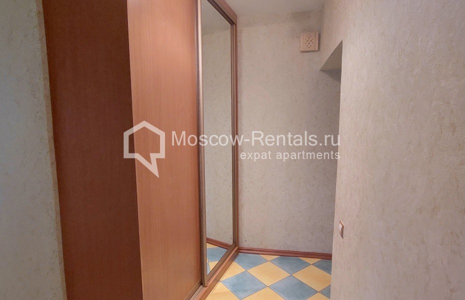 Photo #10 2-room (1 BR) apartment for <a href="http://moscow-rentals.ru/en/articles/long-term-rent" target="_blank">a long-term</a> rent
 in Russia, Moscow, Verkhnyaya str, 3 bld 1