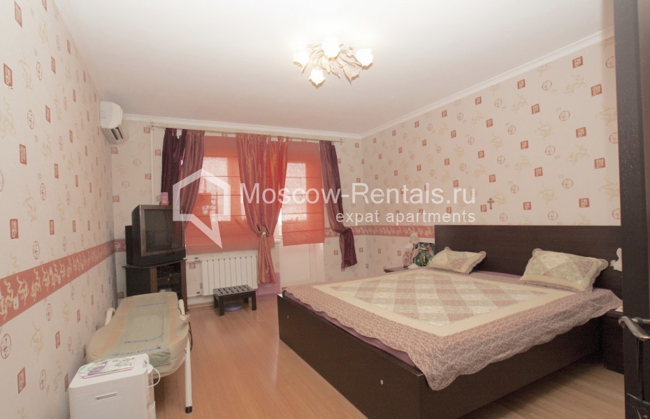 Photo #5 5-room (4 BR) apartment for <a href="http://moscow-rentals.ru/en/articles/long-term-rent" target="_blank">a long-term</a> rent
 in Russia, Moscow, Zoi and Alexandra Kosmodemyanskikh, 42