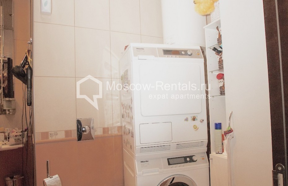 Photo #16 5-room (4 BR) apartment for <a href="http://moscow-rentals.ru/en/articles/long-term-rent" target="_blank">a long-term</a> rent
 in Russia, Moscow, Zoi and Alexandra Kosmodemyanskikh, 42