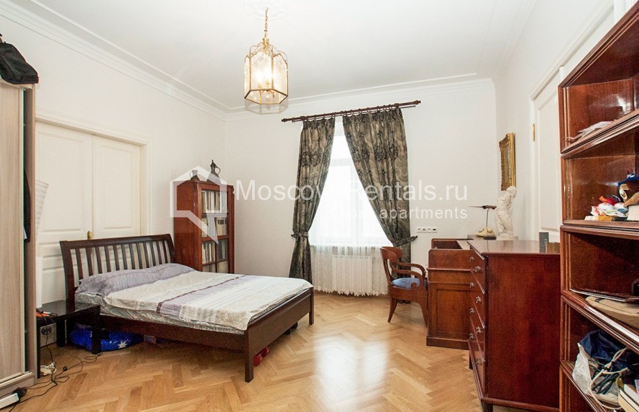 Photo #3 4-room (3 BR) apartment for <a href="http://moscow-rentals.ru/en/articles/long-term-rent" target="_blank">a long-term</a> rent
 in Russia, Moscow, Leningradsky prospect, 69
