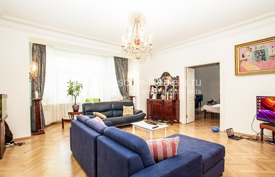 Photo #2 4-room (3 BR) apartment for <a href="http://moscow-rentals.ru/en/articles/long-term-rent" target="_blank">a long-term</a> rent
 in Russia, Moscow, Leningradsky prospect, 69
