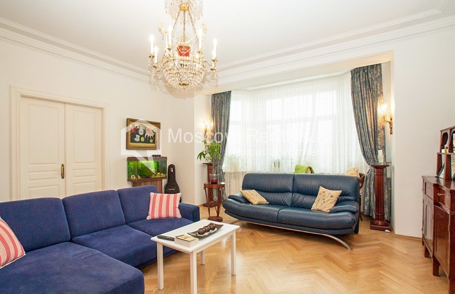 Photo #1 4-room (3 BR) apartment for <a href="http://moscow-rentals.ru/en/articles/long-term-rent" target="_blank">a long-term</a> rent
 in Russia, Moscow, Leningradsky prospect, 69