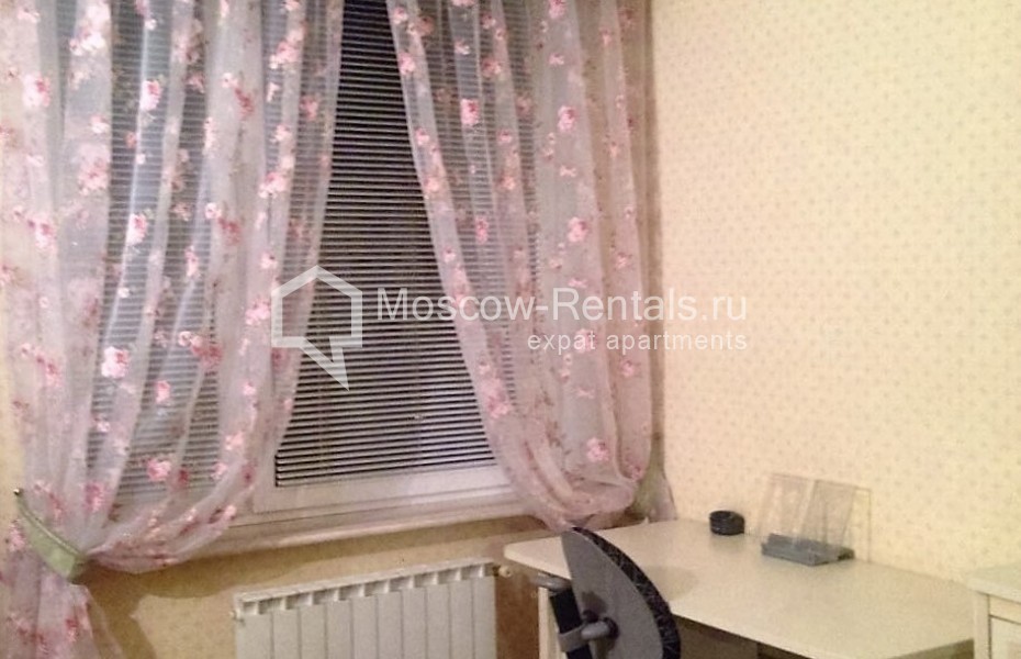 Photo #6 4-room (3 BR) apartment for <a href="http://moscow-rentals.ru/en/articles/long-term-rent" target="_blank">a long-term</a> rent
 in Russia, Moscow, Shabolovka str 23 bld 4