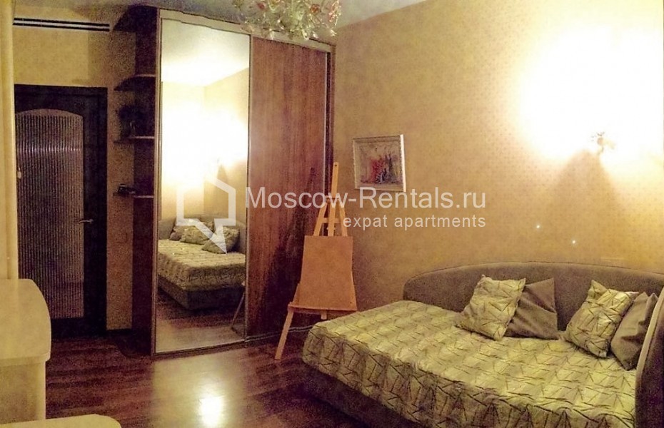 Photo #8 4-room (3 BR) apartment for <a href="http://moscow-rentals.ru/en/articles/long-term-rent" target="_blank">a long-term</a> rent
 in Russia, Moscow, Shabolovka str 23 bld 4