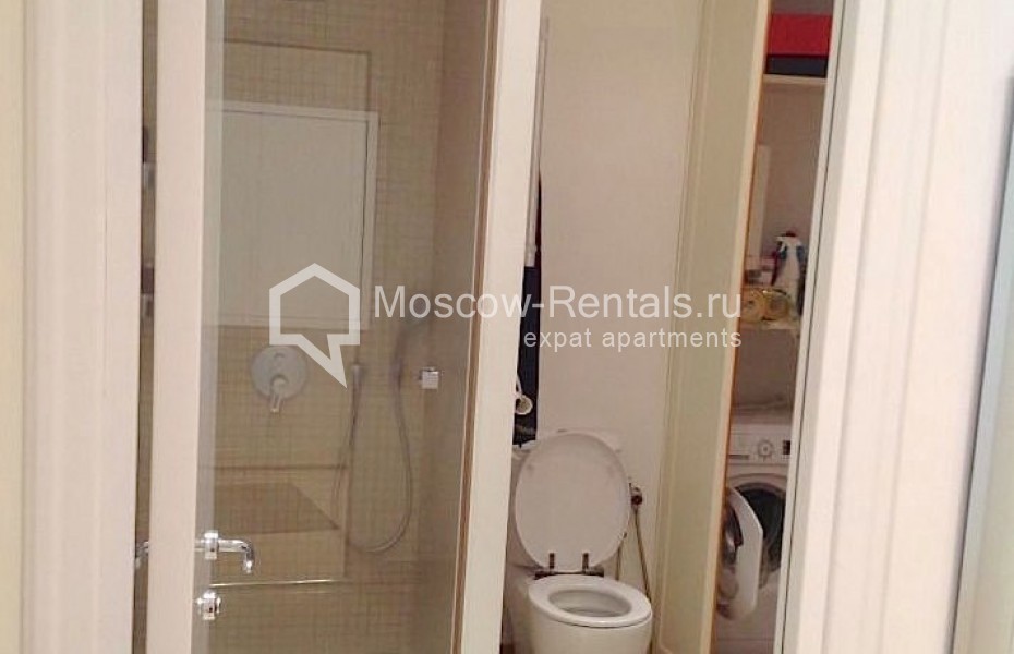 Photo #7 2-room (1 BR) apartment for <a href="http://moscow-rentals.ru/en/articles/long-term-rent" target="_blank">a long-term</a> rent
 in Russia, Moscow, Shabolovka str, 10 bld 1