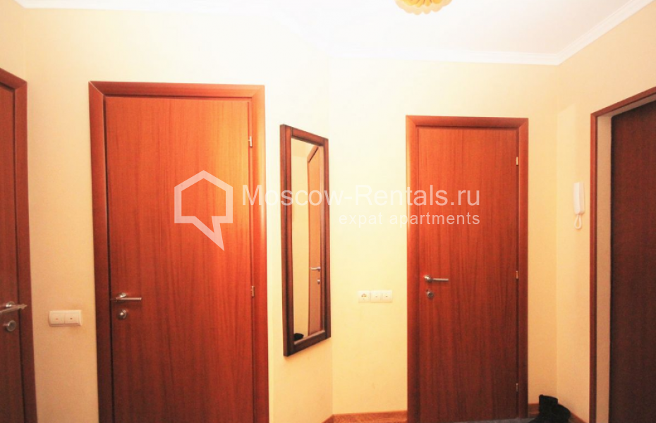 Photo #19 3-room (2 BR) apartment for <a href="http://moscow-rentals.ru/en/articles/long-term-rent" target="_blank">a long-term</a> rent
 in Russia, Moscow, Konnyi lane, 4