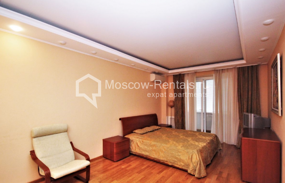 Photo #11 3-room (2 BR) apartment for <a href="http://moscow-rentals.ru/en/articles/long-term-rent" target="_blank">a long-term</a> rent
 in Russia, Moscow, Konnyi lane, 4