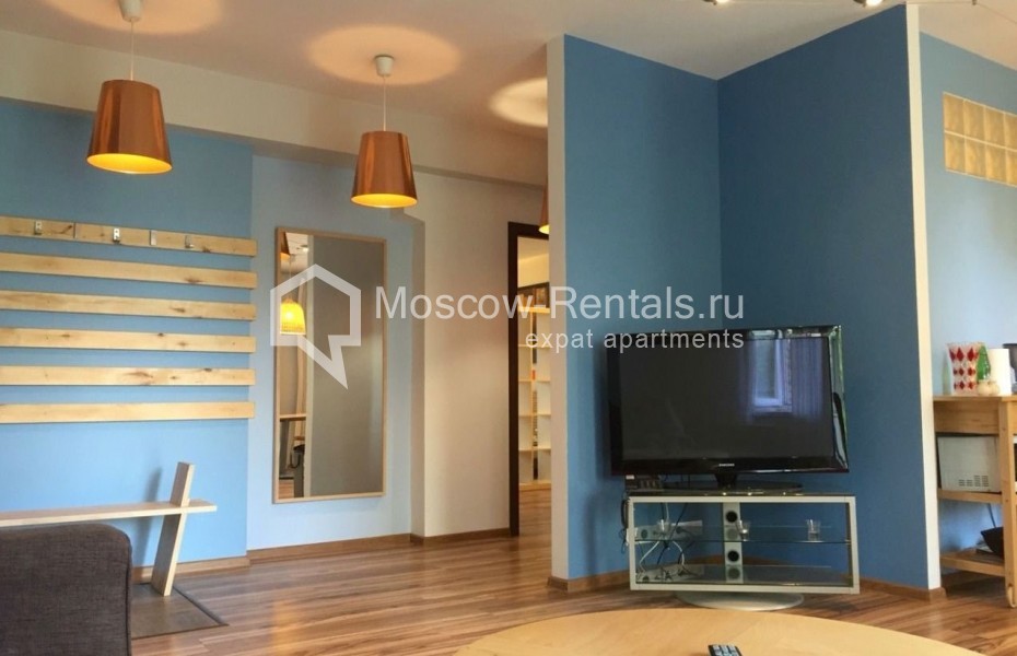 Photo #4 3-room (2 BR) apartment for <a href="http://moscow-rentals.ru/en/articles/long-term-rent" target="_blank">a long-term</a> rent
 in Russia, Moscow, Reservny proezd, 2
