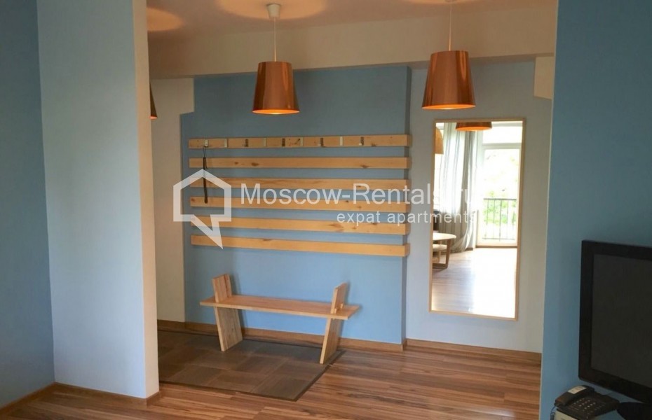 Photo #1 3-room (2 BR) apartment for <a href="http://moscow-rentals.ru/en/articles/long-term-rent" target="_blank">a long-term</a> rent
 in Russia, Moscow, Reservny proezd, 2