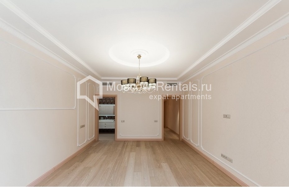Photo #7 6-room (5 BR) apartment for <a href="http://moscow-rentals.ru/en/articles/long-term-rent" target="_blank">a long-term</a> rent
 in Russia, Moscow, 3rd Tverskaya-Yamskaya str, 25