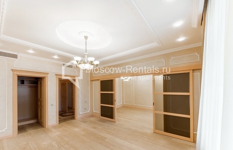 Photo #5 6-room (5 BR) apartment for <a href="http://moscow-rentals.ru/en/articles/long-term-rent" target="_blank">a long-term</a> rent
 in Russia, Moscow, 3rd Tverskaya-Yamskaya str, 25