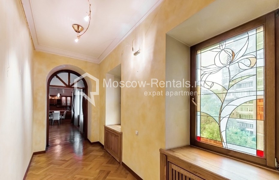 Photo #6 7-room (6 BR) apartment for <a href="http://moscow-rentals.ru/en/articles/long-term-rent" target="_blank">a long-term</a> rent
 in Russia, Moscow, Yakovoapostolsky lane, 9bld2