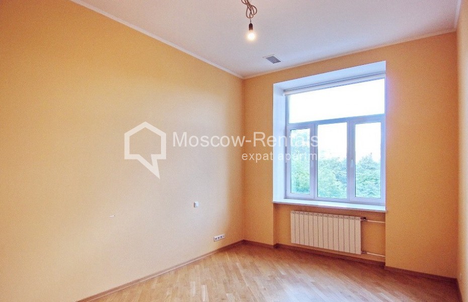 Photo #9 6-room (5 BR) apartment for <a href="http://moscow-rentals.ru/en/articles/long-term-rent" target="_blank">a long-term</a> rent
 in Russia, Moscow, Gusyatnikov lane,13/3