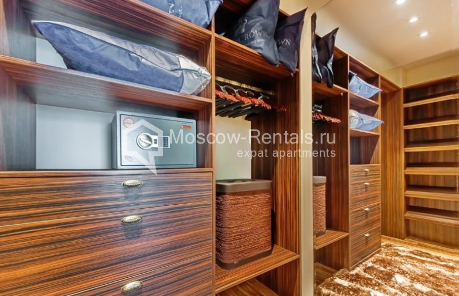 Photo #6 4-room (3 BR) apartment for <a href="http://moscow-rentals.ru/en/articles/long-term-rent" target="_blank">a long-term</a> rent
 in Russia, Moscow, Aviatsionnaya., 79 bld 1