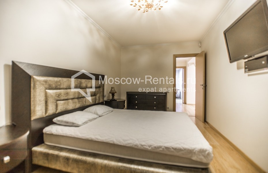 Photo #12 2-room (1 BR) apartment for <a href="http://moscow-rentals.ru/en/articles/long-term-rent" target="_blank">a long-term</a> rent
 in Russia, Moscow, Michurinsky prospect, 9