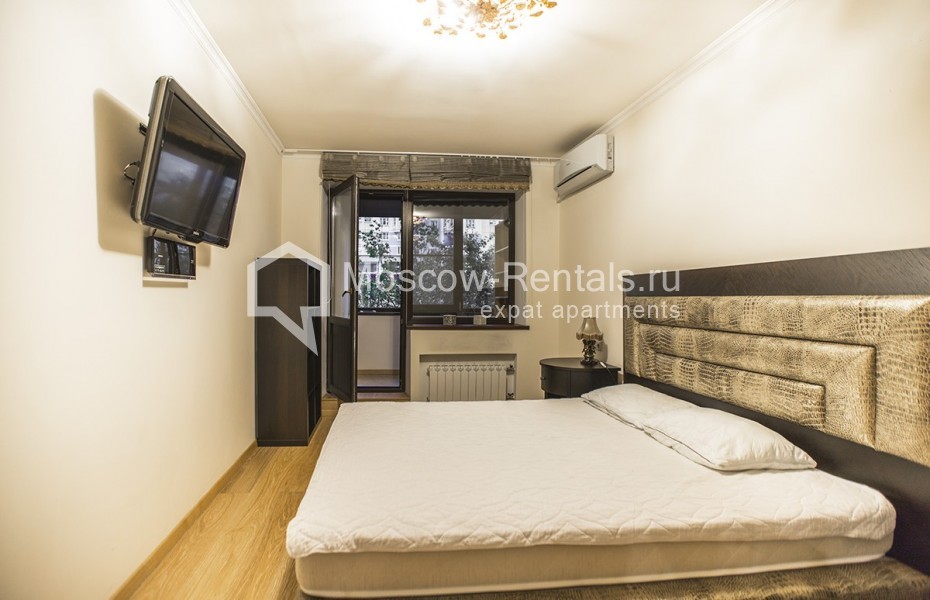 Photo #13 2-room (1 BR) apartment for <a href="http://moscow-rentals.ru/en/articles/long-term-rent" target="_blank">a long-term</a> rent
 in Russia, Moscow, Michurinsky prospect, 9