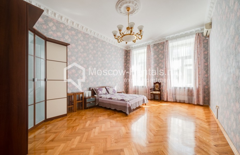 Photo #9 5-room (4 BR) apartment for <a href="http://moscow-rentals.ru/en/articles/long-term-rent" target="_blank">a long-term</a> rent
 in Russia, Moscow, Petrovka str, 17