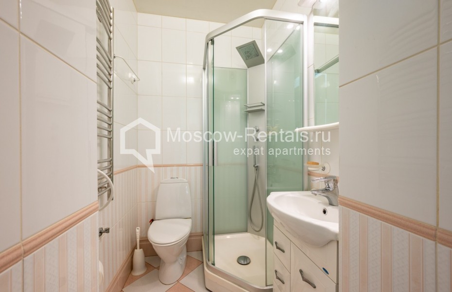 Photo #16 5-room (4 BR) apartment for <a href="http://moscow-rentals.ru/en/articles/long-term-rent" target="_blank">a long-term</a> rent
 in Russia, Moscow, Petrovka str, 17