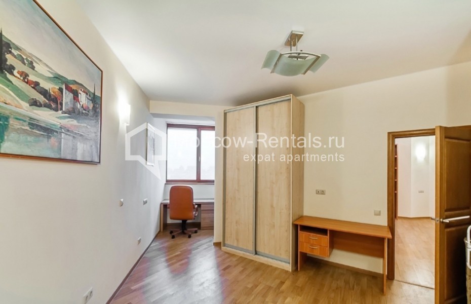 Photo #14 5-room (4 BR) apartment for <a href="http://moscow-rentals.ru/en/articles/long-term-rent" target="_blank">a long-term</a> rent
 in Russia, Moscow, Zoologicheskaya str., 30С2