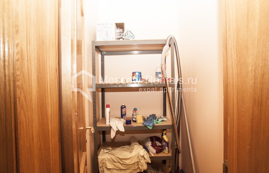 Photo #3 4-room (3 BR) apartment for <a href="http://moscow-rentals.ru/en/articles/long-term-rent" target="_blank">a long-term</a> rent
 in Russia, Moscow, 2nd Tverskaya-Yamskaya, 54