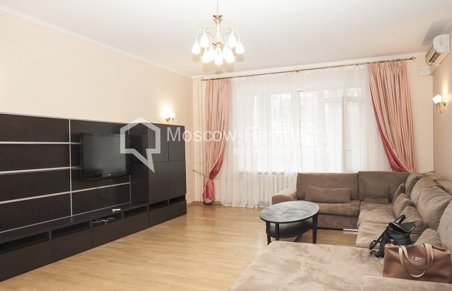 Photo #5 4-room (3 BR) apartment for <a href="http://moscow-rentals.ru/en/articles/long-term-rent" target="_blank">a long-term</a> rent
 in Russia, Moscow, 2nd Tverskaya-Yamskaya, 54