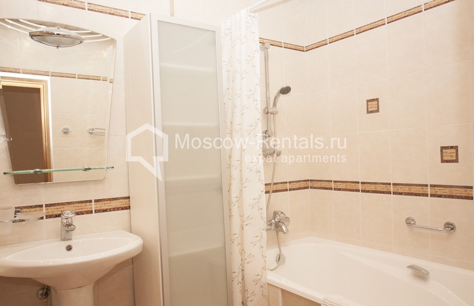Photo #15 4-room (3 BR) apartment for <a href="http://moscow-rentals.ru/en/articles/long-term-rent" target="_blank">a long-term</a> rent
 in Russia, Moscow, 2nd Tverskaya-Yamskaya, 54