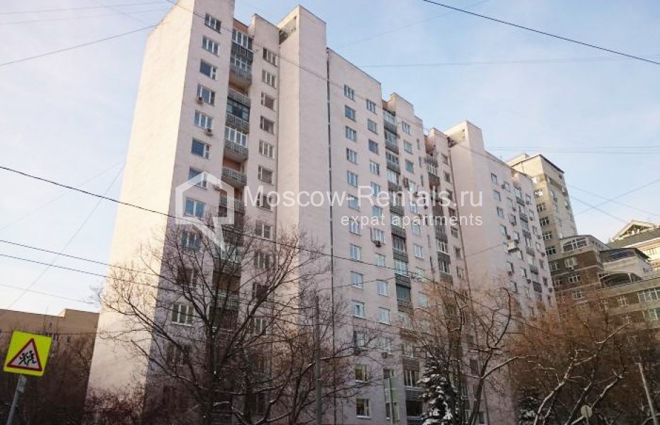 Photo #13 4-room (3 BR) apartment for <a href="http://moscow-rentals.ru/en/articles/long-term-rent" target="_blank">a long-term</a> rent
 in Russia, Moscow, Alexandra Nevskogo str, 19-25
