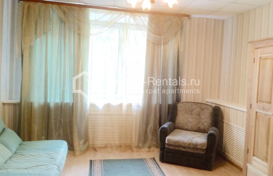 Photo #4 2-room (1 BR) apartment for <a href="http://moscow-rentals.ru/en/articles/long-term-rent" target="_blank">a long-term</a> rent
 in Russia, Moscow, Kalanchevskaya str, 28