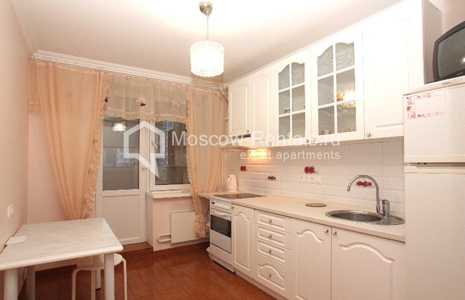 Photo #1 1-room apartment/ Sudio for <a href="http://moscow-rentals.ru/en/articles/long-term-rent" target="_blank">a long-term</a> rent
 in Russia, Moscow, Michurinsky prosp., 13