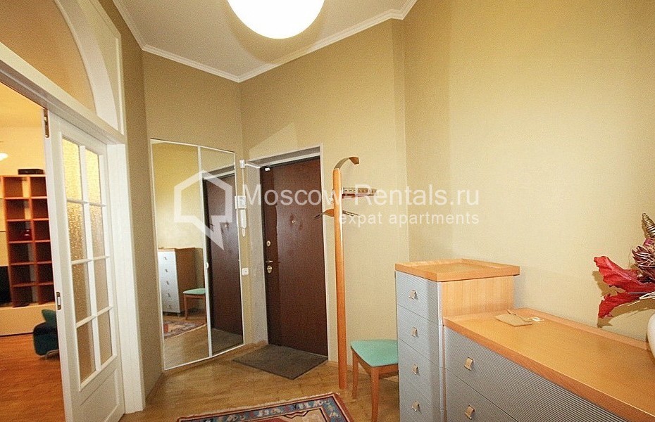 Photo #21 3-room (2 BR) apartment for <a href="http://moscow-rentals.ru/en/articles/long-term-rent" target="_blank">a long-term</a> rent
 in Russia, Moscow, 1st Smolensky lane, 22/10