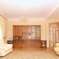 Photo #2 3-room (2 BR) apartment for <a href="http://moscow-rentals.ru/en/articles/long-term-rent" target="_blank">a long-term</a> rent
 in Russia, Moscow, New Arbat str, 31/12