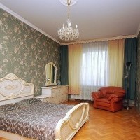 Photo #2 3-room (2 BR) apartment for <a href="http://moscow-rentals.ru/en/articles/long-term-rent" target="_blank">a long-term</a> rent
 in Russia, Moscow, Obolensky lane, 7