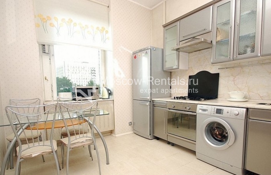 Photo #1 3-room (2 BR) apartment for <a href="http://moscow-rentals.ru/en/articles/long-term-rent" target="_blank">a long-term</a> rent
 in Russia, Moscow, Obolensky lane, 7