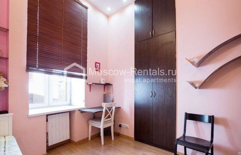 Photo #13 3-room (2 BR) apartment for <a href="http://moscow-rentals.ru/en/articles/long-term-rent" target="_blank">a long-term</a> rent
 in Russia, Moscow, Plushchikha str. 26/2
