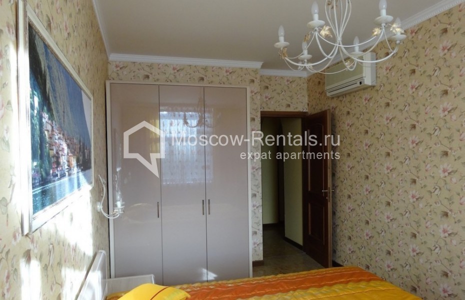 Photo #7 3-room (2 BR) apartment for <a href="http://moscow-rentals.ru/en/articles/long-term-rent" target="_blank">a long-term</a> rent
 in Russia, Moscow, Kutuzovsky prosp,  4/2