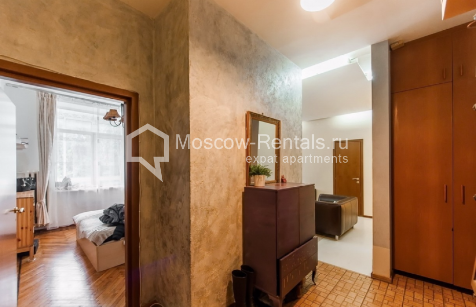 Photo #13 3-room (2 BR) apartment for <a href="http://moscow-rentals.ru/en/articles/long-term-rent" target="_blank">a long-term</a> rent
 in Russia, Moscow, 7th Rostovsky lane,  18